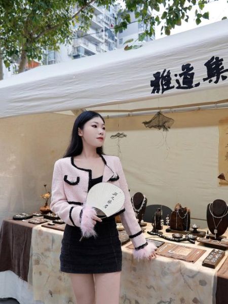 艺术集市怎么逛_艺术集市值得买吗