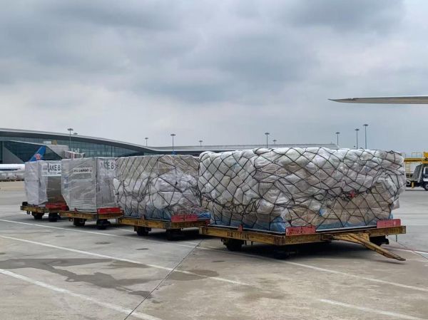 湖北高科技产品空运_如何快速通关