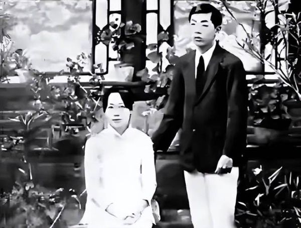 张学良为什么被软禁_张学良晚年生活真相