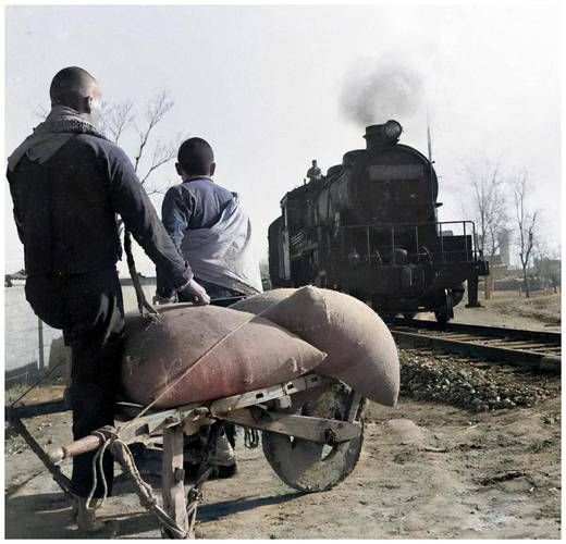 历史图片大全哪里找_如何辨别老照片年代