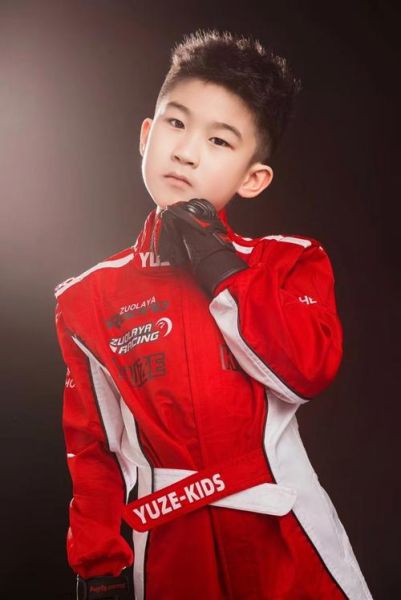 男孩拍艺术照穿什么_男孩拍艺术照摆什么姿势