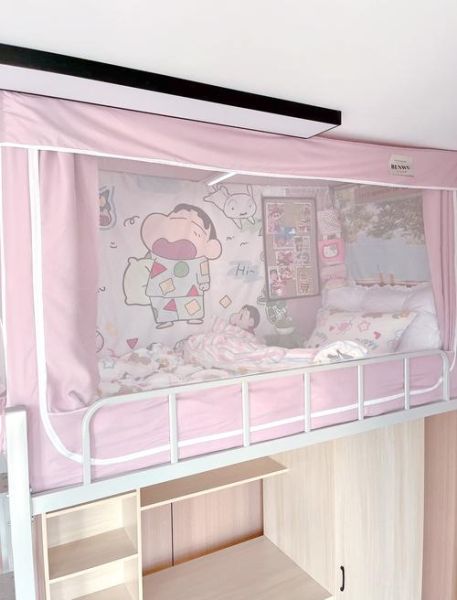 女大学生宿舍怎么布置_女大学生宿舍布置清单