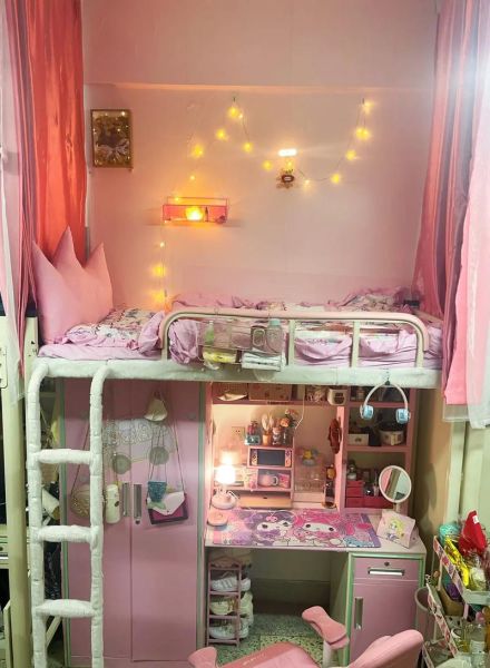 女大学生宿舍怎么布置_女大学生宿舍布置清单