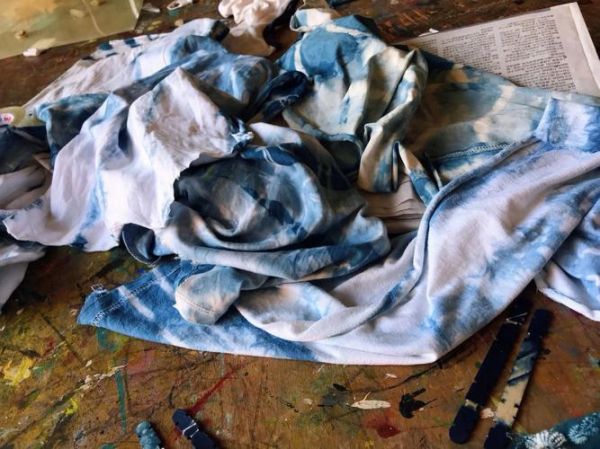 幼儿艺术扎染怎么做_扎染安全吗