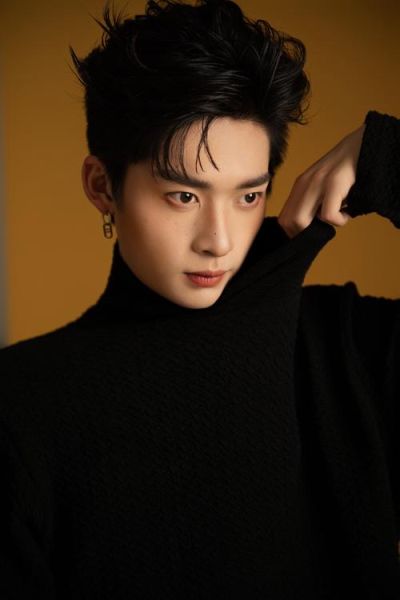 男士艺术照怎么拍_男士写真风格有哪些