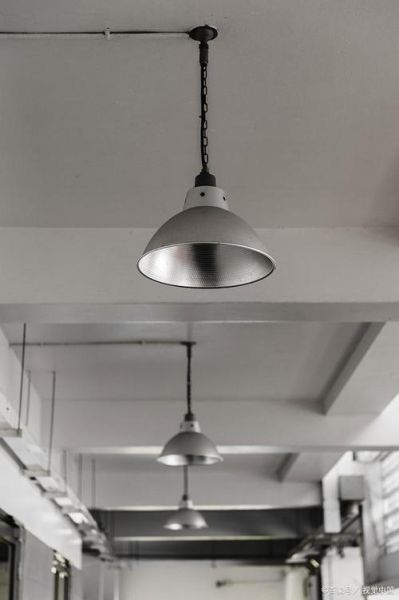 LED工矿灯怎么选_瑞锋照明科技优势在哪