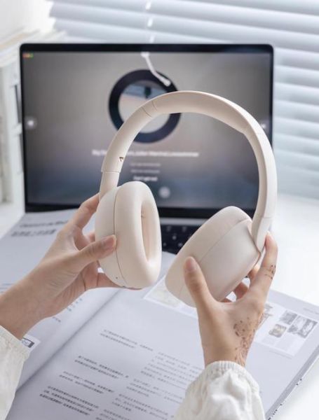 如何降低办公室噪音_降噪耳机真的有用吗