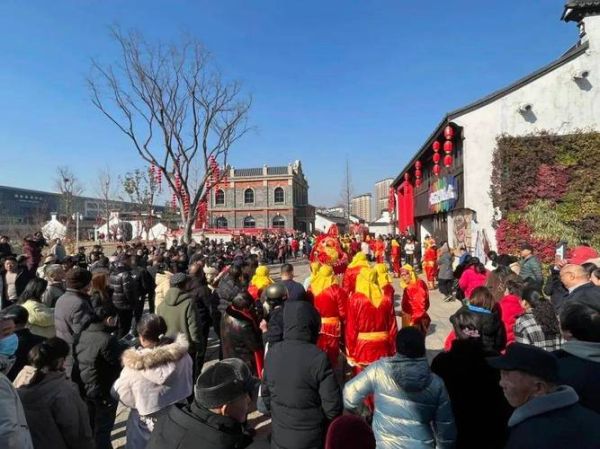 过年小镇生活怎么过_过年小镇有哪些特色活动