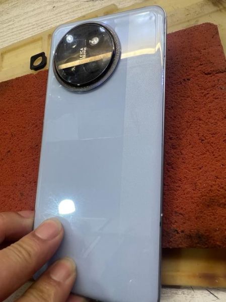 玻璃手机后盖容易碎吗_如何挑选高强度玻璃