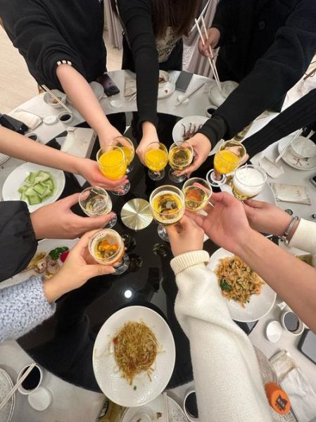 朋友聚会去哪里玩_朋友聚会怎么安排