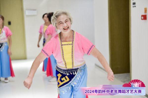 老年人跳舞的好处有哪些_适合老年人的舞蹈类型