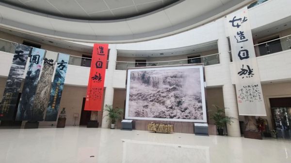 艺术大厅是什么_如何参观艺术大厅