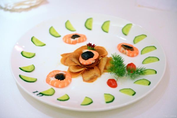 美食如何像艺术_怎样用摆盘提升餐厅格调