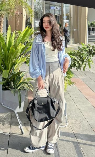 女装怎么搭配显瘦_适合日常通勤的女装穿搭