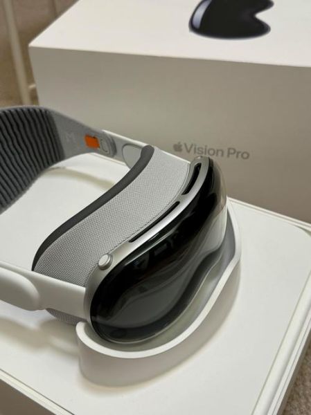 苹果Vision Pro值不值得买_苹果Vision Pro使用体验