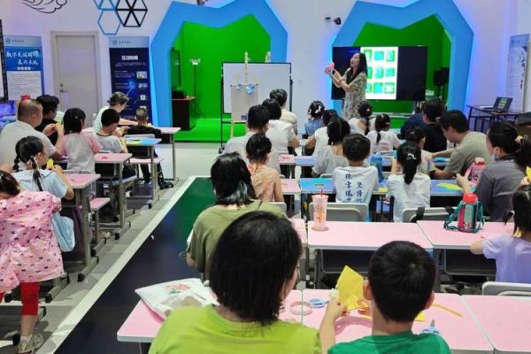 艺术精彩课堂怎么上_艺术精彩课堂有哪些特色