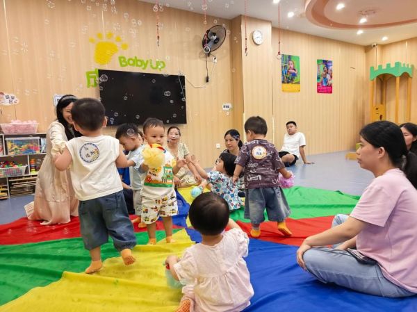 婴儿早教艺术课有必要吗_如何挑选婴儿艺术课程