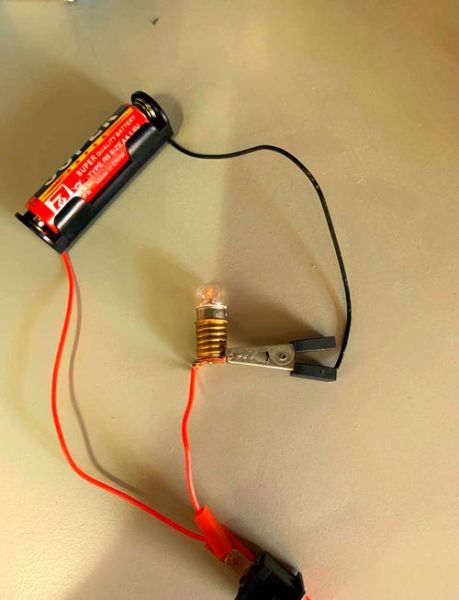 如何自制简易智能夜灯_科技小制作需要哪些材料