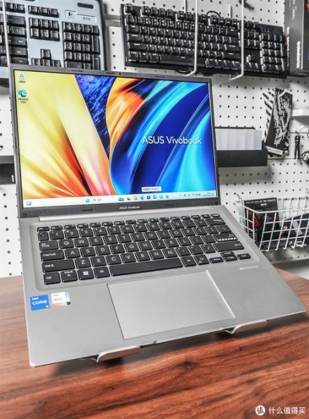 如何选购高性价比笔记本电脑_2024年值得买的轻薄本推荐