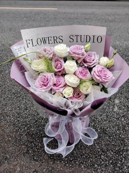 鲜花怎么养才长久_送女朋友鲜花选什么花